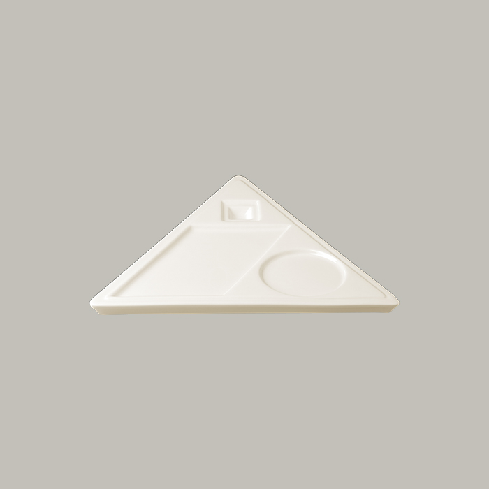 Servierplatte MINIMAX, dreieckig