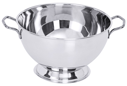 Suppenterrinen, mit Fuß